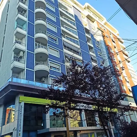 Apartment Spacious Apartment In The City Center Durrës